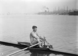 Vancouver Rowing Club Regatta, Coal Harbour [one man crew]