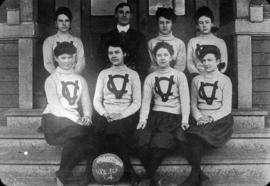 Vancouver College women's basketball team 1904