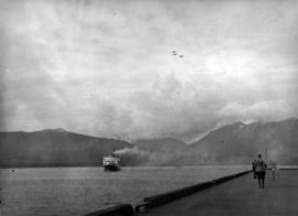 [View of S.S. "Prince Robert" with King George VI and Queen Elizabeth approaches the C....