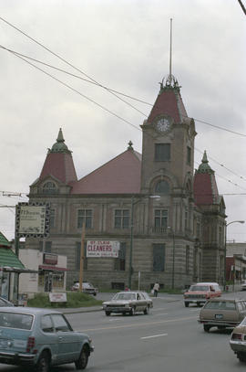 Heritage Hall at 3102 Main Street