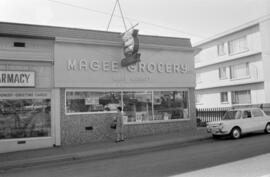 [6481 West Boulevard - Magee Grocery]