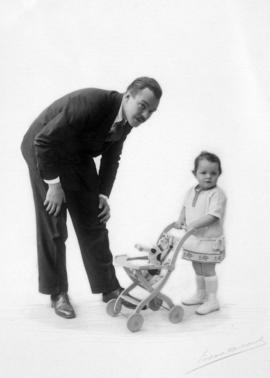 [Ted Taylor with daughter Mary Louise Taylor]