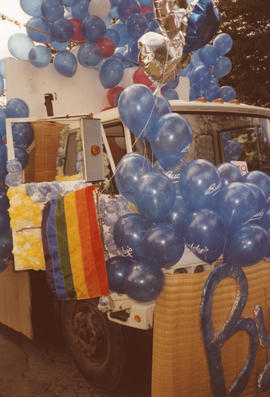 PWCC - parade, breakfast [Buddy's parade float]