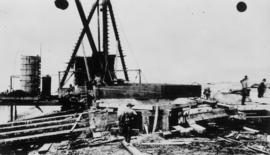 Workers building caisson : May 19, 1924