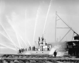 "J.H. Carlisle" fireboat test run