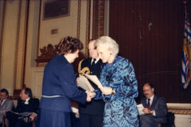 Jeanne Sauvé presents award to recipient