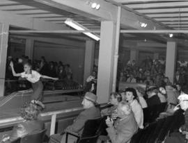 Contestant in bowling tournament in Manufacturers' building