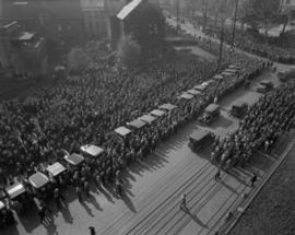 Crowd watching baseball results [at the corner of Hastings Street and Beatty Street]