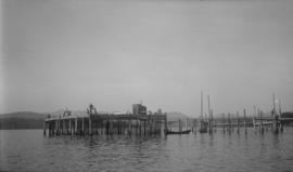 Unidentified pier being built