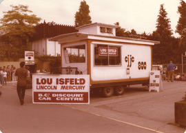 Lou Isfeld Lincoln Mercury trailer on grounds