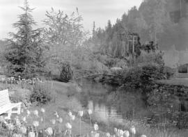 Harrison Hot Springs Hotel garden