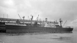 M.S. Axeldyk [at dock]