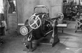 War work: dynamometer built for Vivian Engine Works