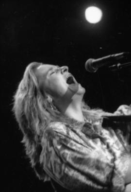 Melissa Etheridge concert : shot by M.K.