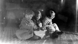 Playing just before bed [John Banfield, Alix Louise Gordon, Jane Banfield]