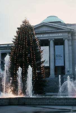 Christmas tree at Vancouver Art Gallery