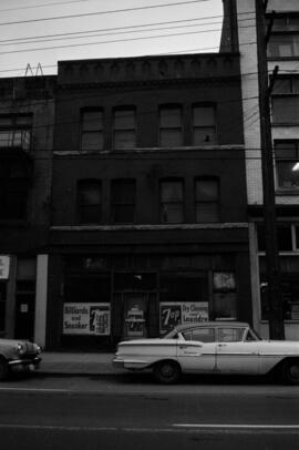 [Powell Street billiards and snooker and dry cleaning and laundry]