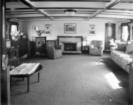 [Lounge with fireplace in the "Taconite"- R.V.Y.C.]