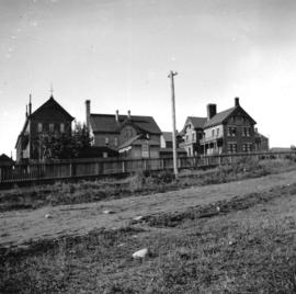 [Vancouver City Hospital, viewed from near corner of Pender and Beatty Streets]