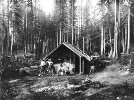 [First cottage built by A.E. Crickmay located between 15th and 17th Streets east of George Avenue]