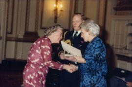 Jeanne Sauvé presents award to recipient