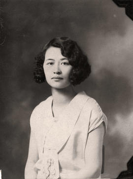 Unidentified Chinese woman - from James Fong Wong album