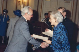 Jeanne Sauvé presents award to recipient