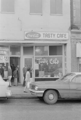 [266 East Pender Street - Tasty Café]