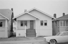 [2419 Franklin Street]