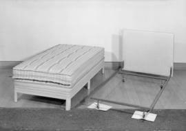 Hammond Furniture bed and spring