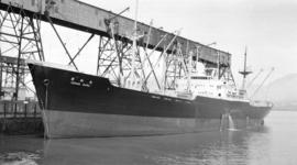 S.S. Kenwa Maru [at dock]
