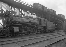 C.P.R. locomotive 2587