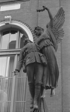 C.P.R. Bronze War Memorial