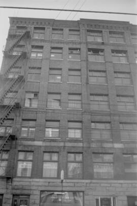 [162-164 Water Street - John Damer and Son Ltd. Shoes and Gastown Mercantile Corp., 4 of 5]