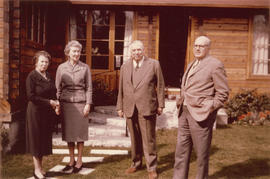 Aldyen Hamber, Ventris Ann Clyne, Frank Ross, and John Valentine Clyne at Panabode cottage