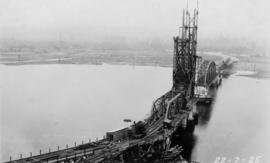 Bird's eye view from south end of bridge : July 22, 1925