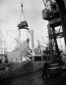 C.N.R. freighter - loading supplies for Russia [at Ballantyne Pier]