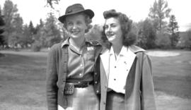 [Portrait of Hazel Sinclair and Mrs. Benny Colk on a golf course]