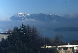 View of North Vancouver, North Shore mountains and Stanley Park