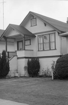 [House at 5357, street unidentified]