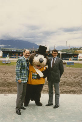 Mike Harcourt, Tillicum and Michael Francis attend the Centennial Handicap at Hastings Racecourse