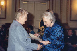 Jeanne Sauvé presents award to recipient