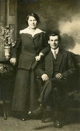 Dragan - Oleni and Alex - 1918
