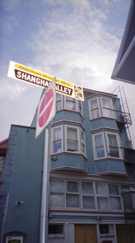 Shanghai Alley street sign