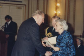 Jeanne Sauvé presents award to recipient