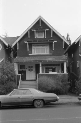 2110 MacDonald Street