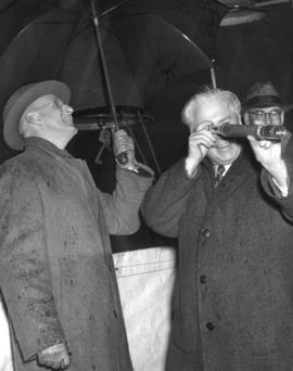 [R. Rowe Holland and His Worship J. Lyle Telford at the opening of the Lion's Gate Bridge]