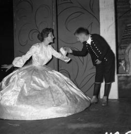 Betty Phillips and James Gammie in the "King and I"