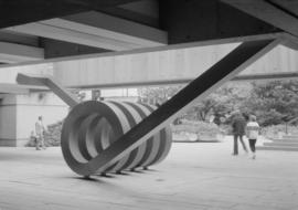 "Spring" sculpture by Chung Hung at Robson Square