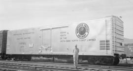 N. P. [Northern Pacific] Rly. Refer. [Mechanical Refrigeration Boxcar #206]